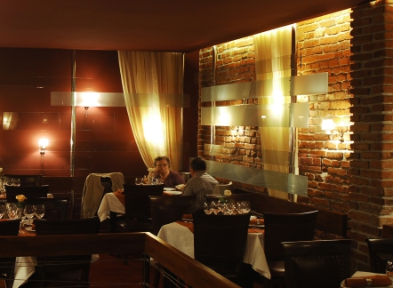 restaurant-ambasador-first.jpg